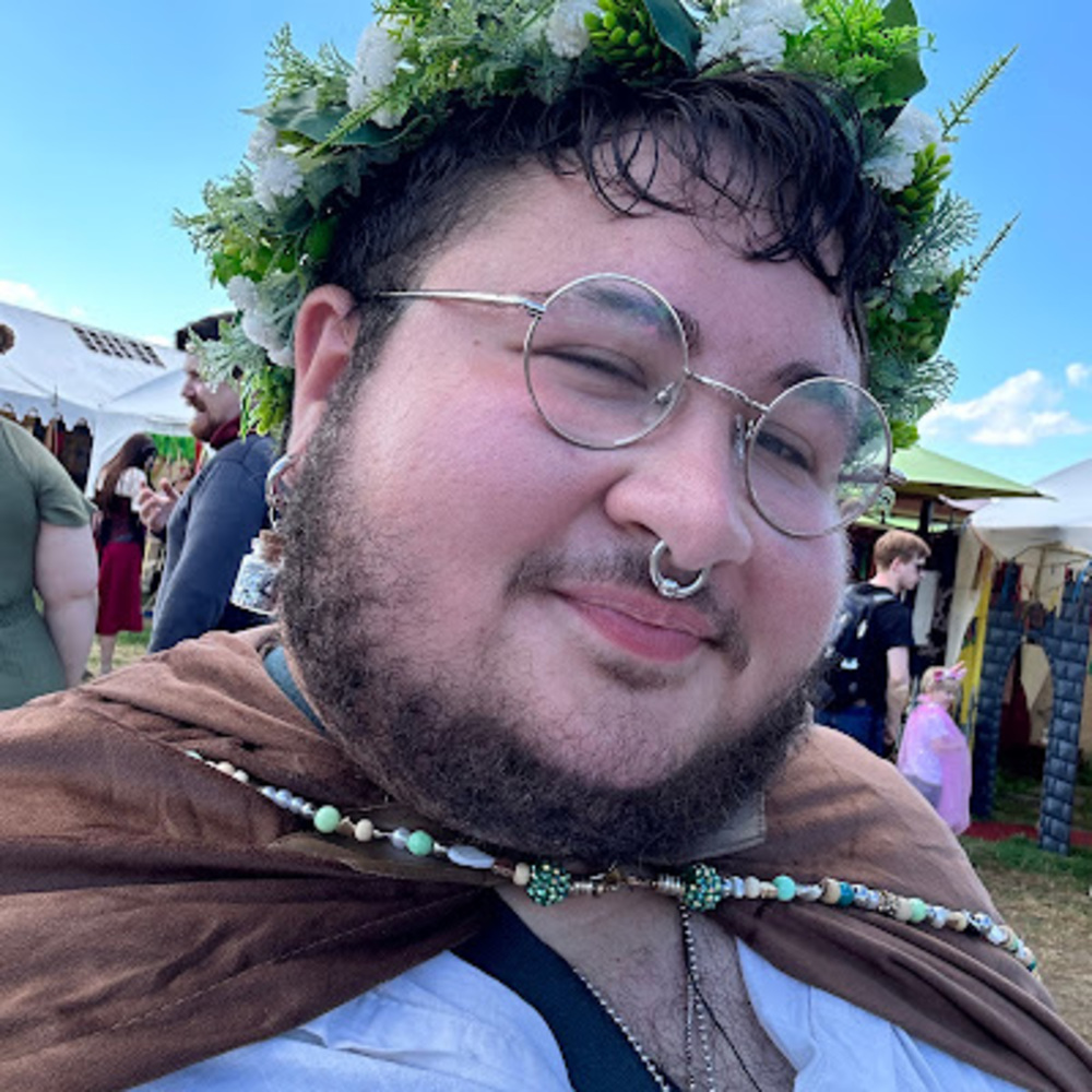 Meet your Posher, Eli